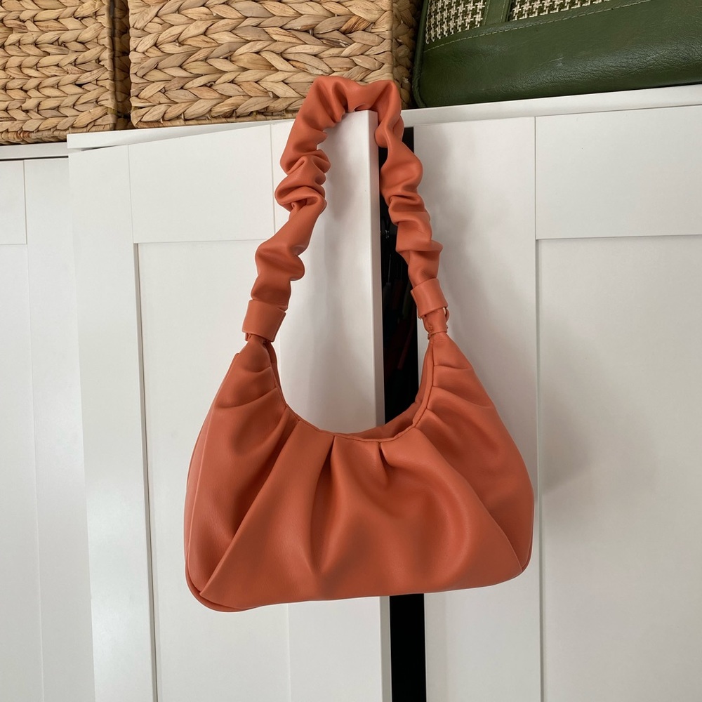 Orange Hand Bag- great for spring and summer!